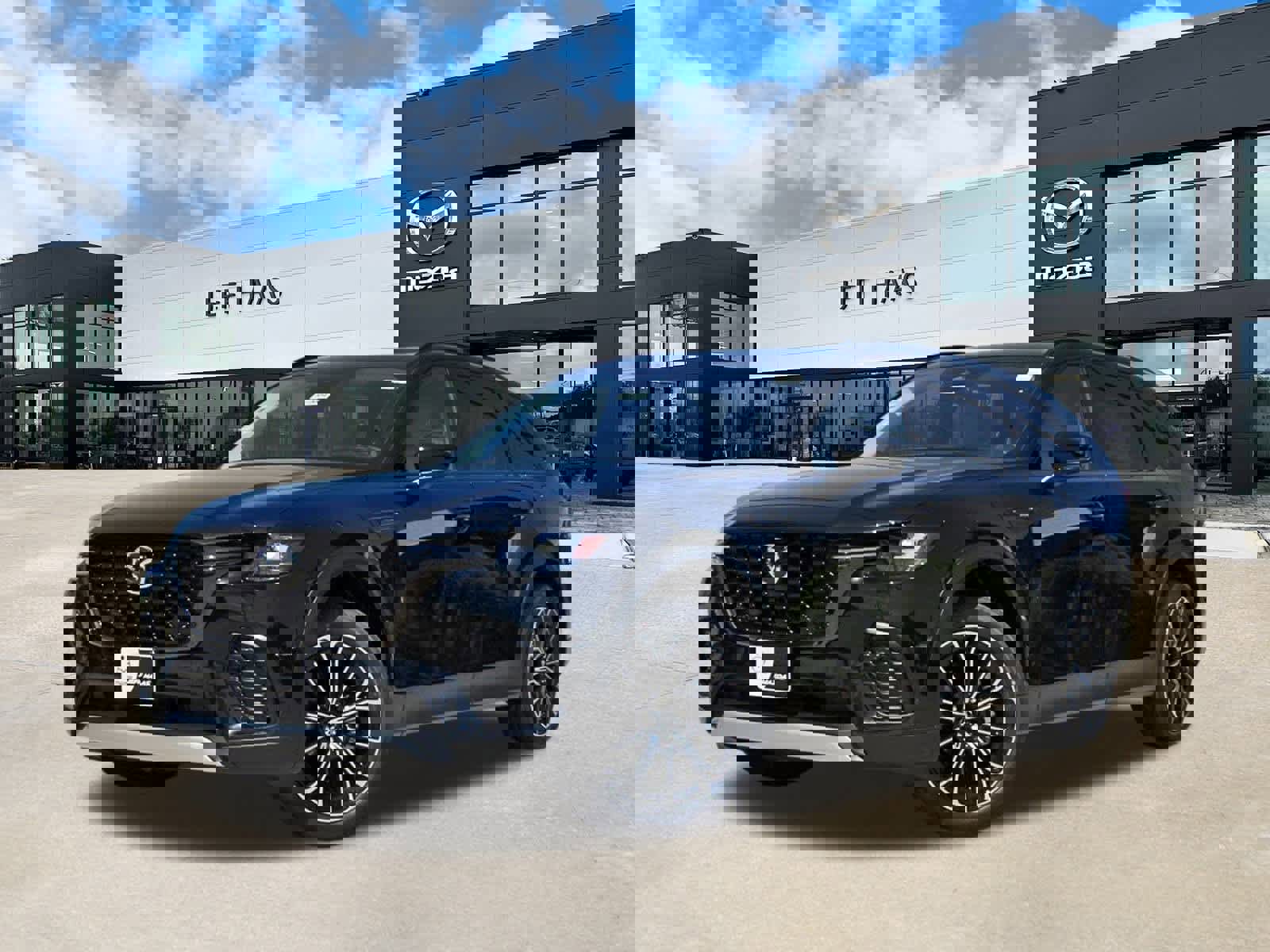 New 2025 MAZDA CX-70 Plug-In Hybrid w/ Premium Pkg image 1