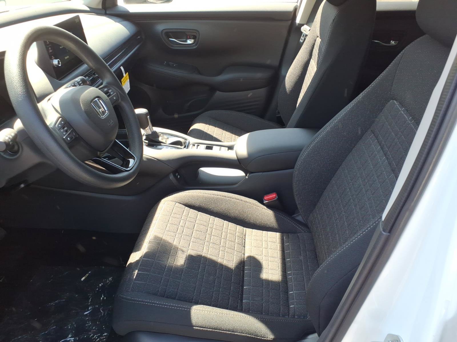 New 2027 Honda HR-V LX image 6