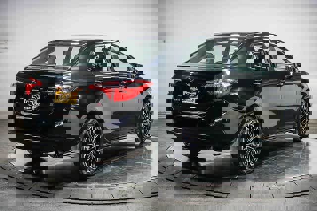 Used 2015 Toyota Corolla S image 4