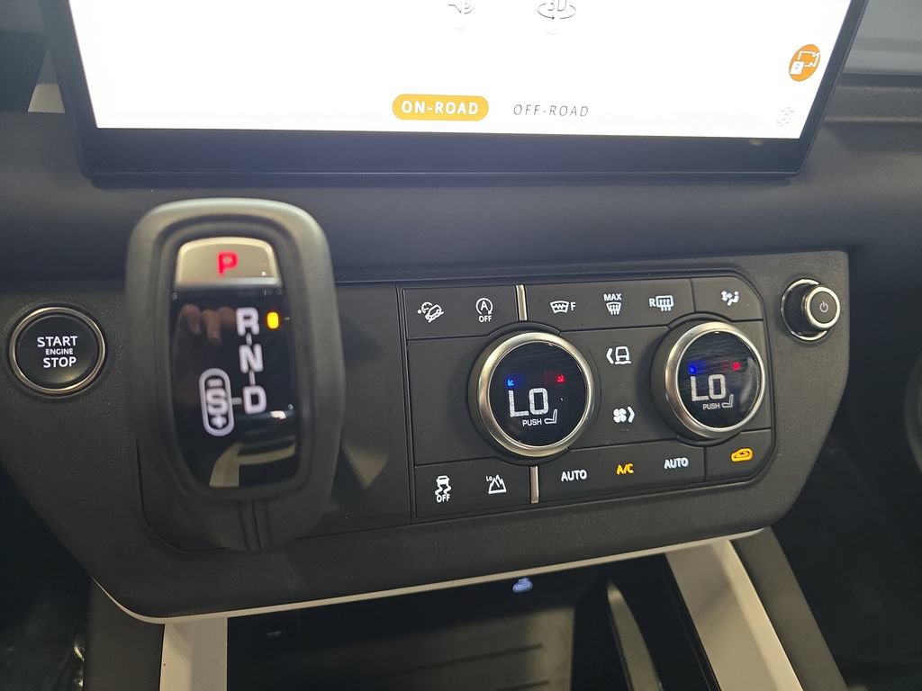 Certified 2025 Land Rover Defender 110 S AWD/4WD image 26