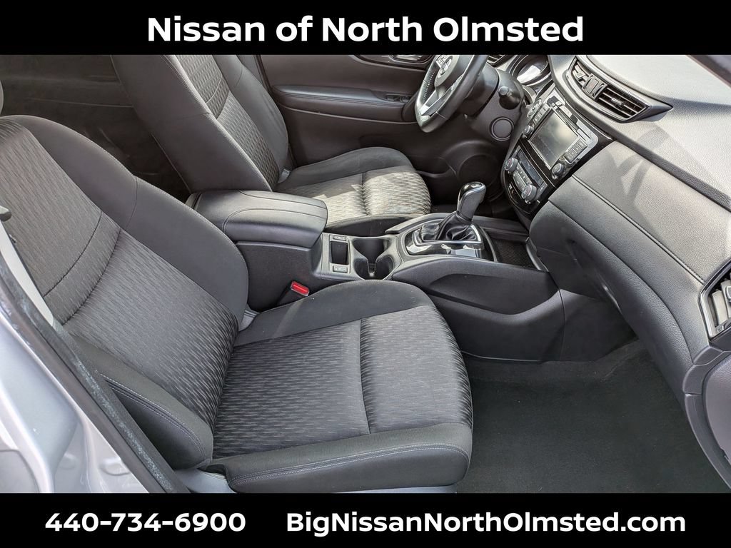 Used 2018 Nissan Rogue SV AWD/4WD image 26