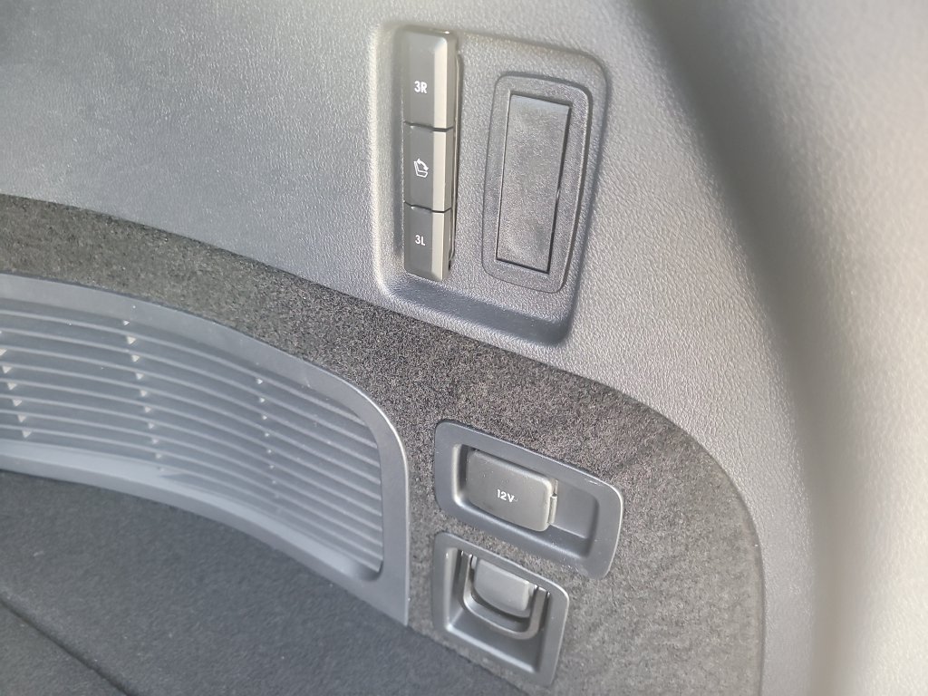 Certified 2025 Lincoln Aviator Black Label AWD/4WD image 9