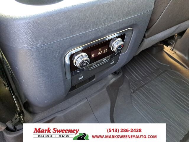 Used 2022 GMC Yukon Denali image 11