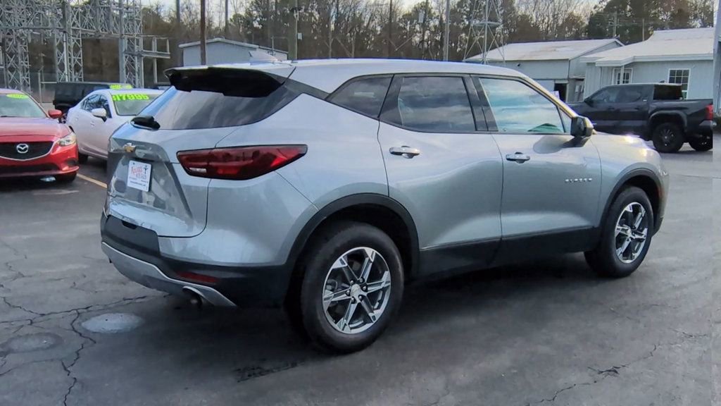 Used 2023 Chevrolet Blazer LT image 8