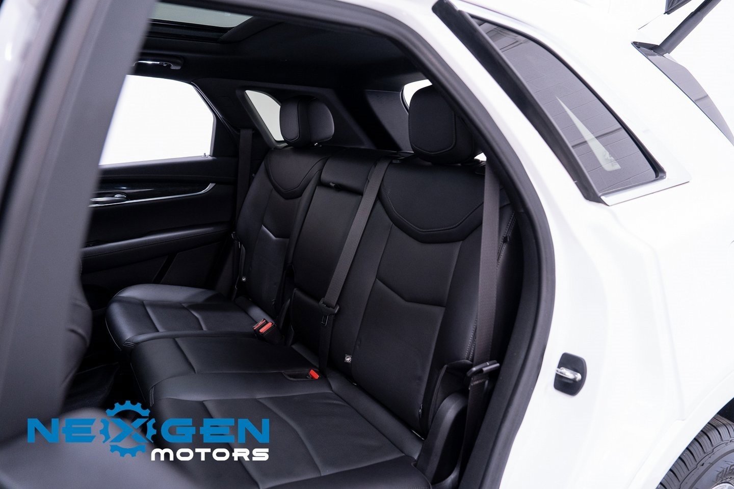 Used 2021 Cadillac XT5 Premium Luxury image 43