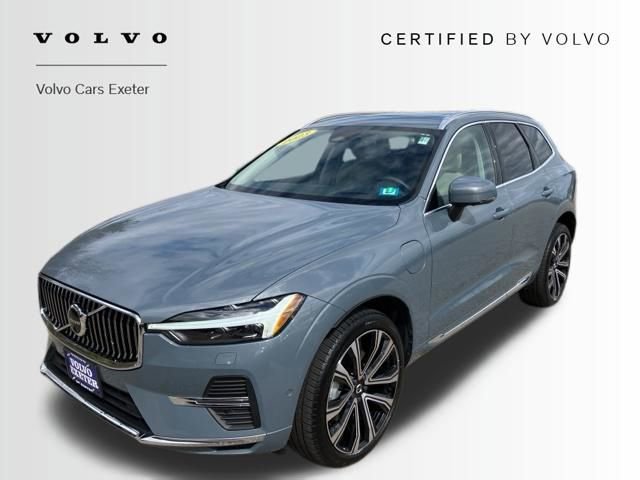 Used 2023 Volvo XC60 T8 Ultimate w/ Climate Package AWD/4WD image 3