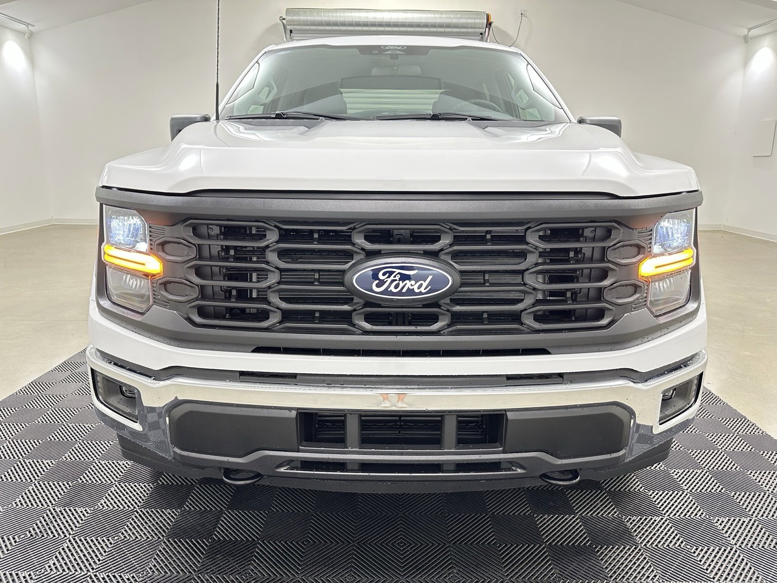New 2025 Ford F150 XL w/ Equipment Group 103A High image 2