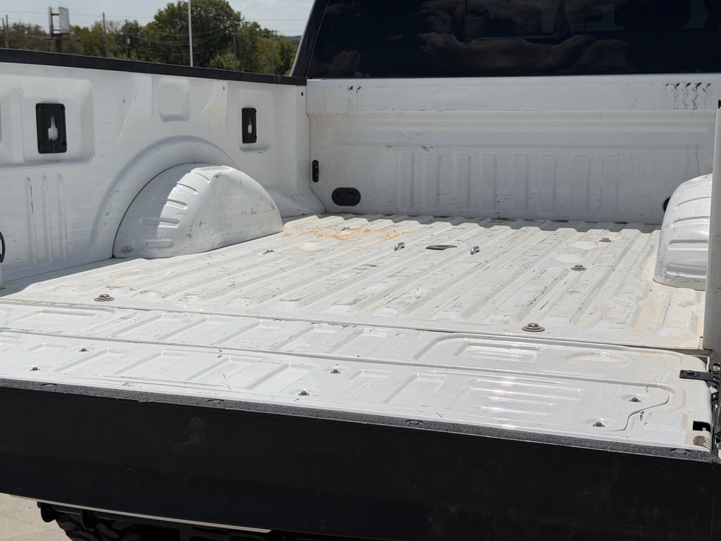Used 2023 Ford F250 Lariat w/ Sport Appearance Package AWD/4WD image 32
