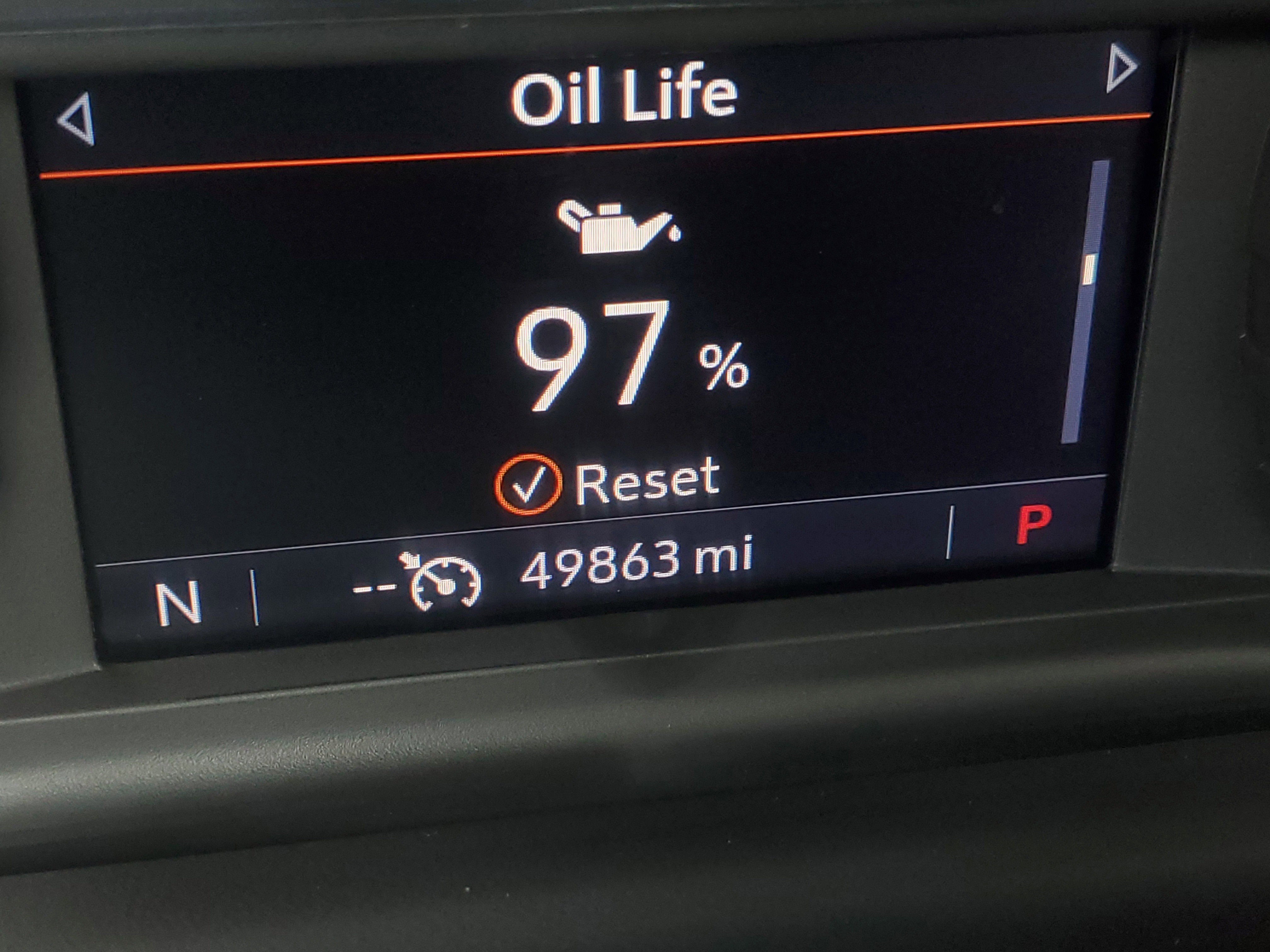 Used 2021 Chevrolet Tahoe LT w/ LT Signature Package image 30