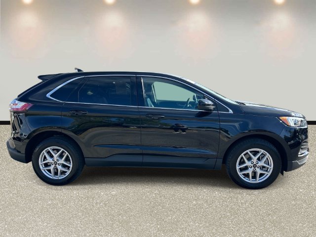 Certified 2024 Ford Edge SEL w/ Convenience Package AWD/4WD image 4