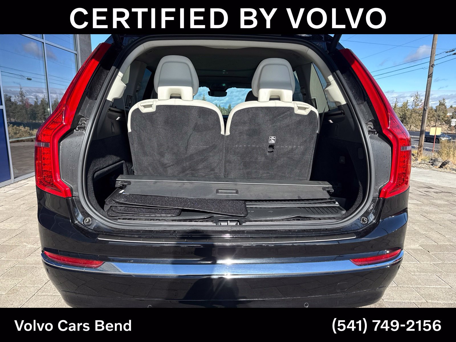 Used 2024 Volvo XC90 B6 Plus w/ Protection Package Premier AWD/4WD image 9