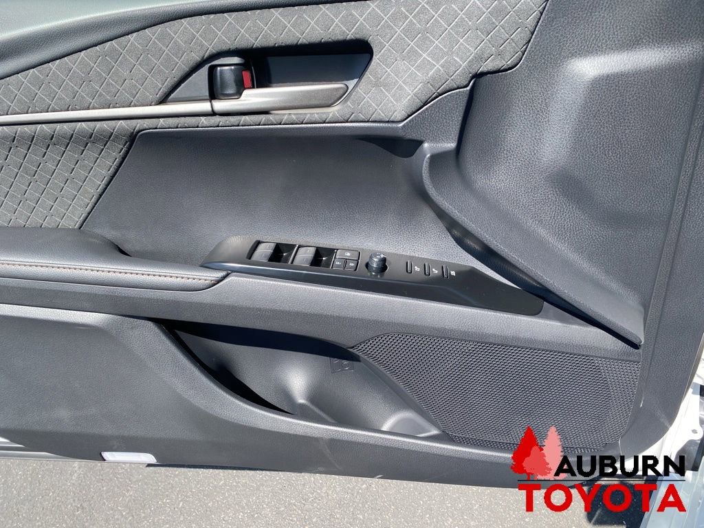 New 2026 Toyota Camry XLE AWD/4WD image 27
