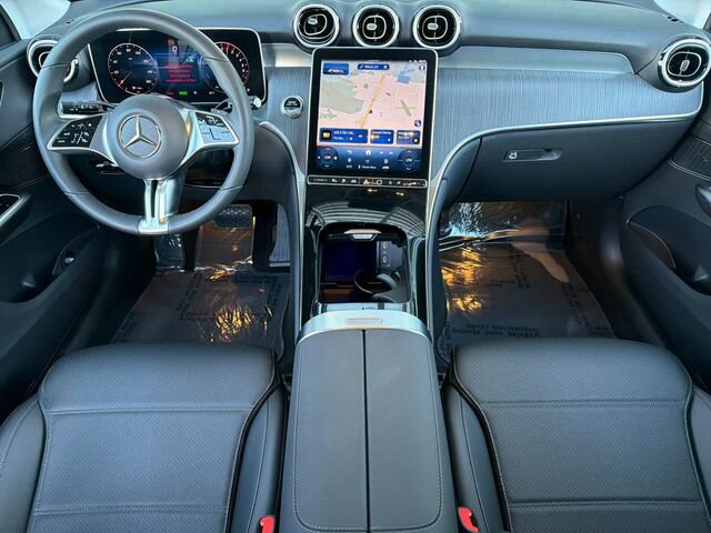 Certified 2025 Mercedes-Benz GLC 350e 4MATIC image 17