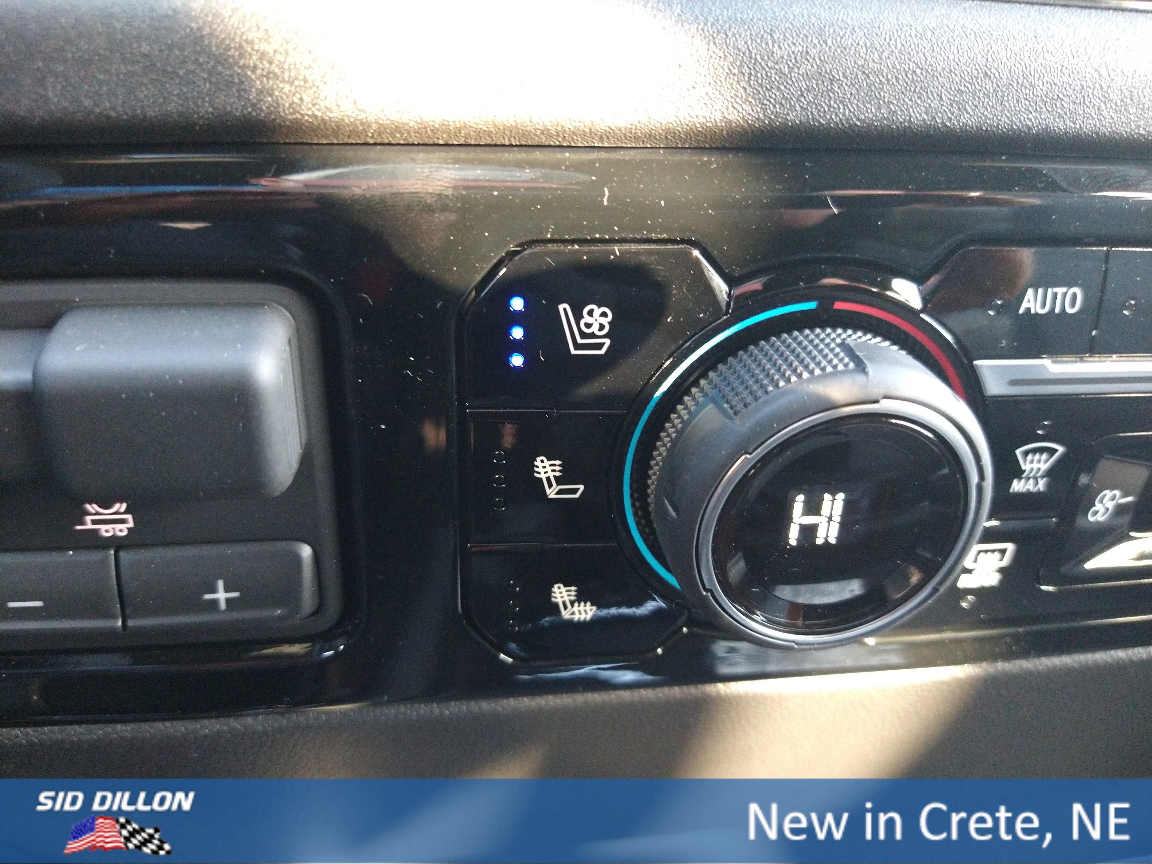 New 2026 Chevrolet Silverado 2500 ZR2 image 9