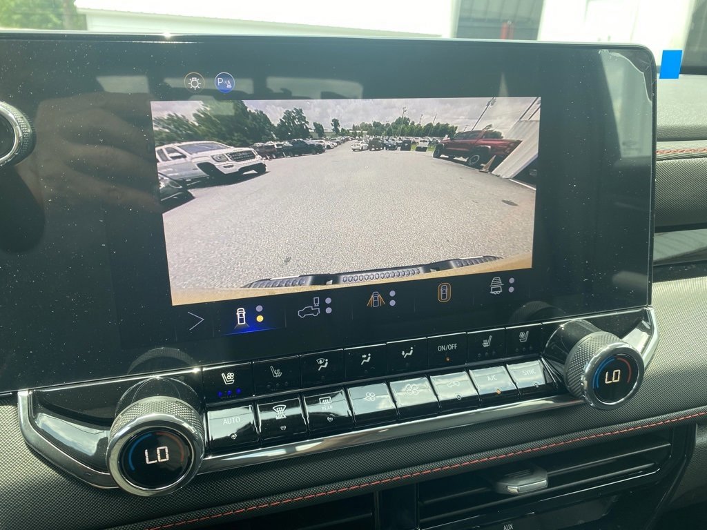 New 2025 Chevrolet Colorado Z71 w/ Technology Package image 22