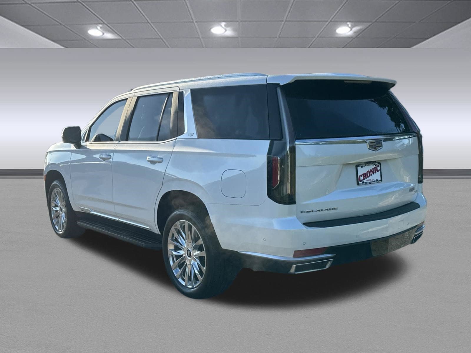Used 2023 Cadillac Escalade Premium Luxury AWD/4WD image 5