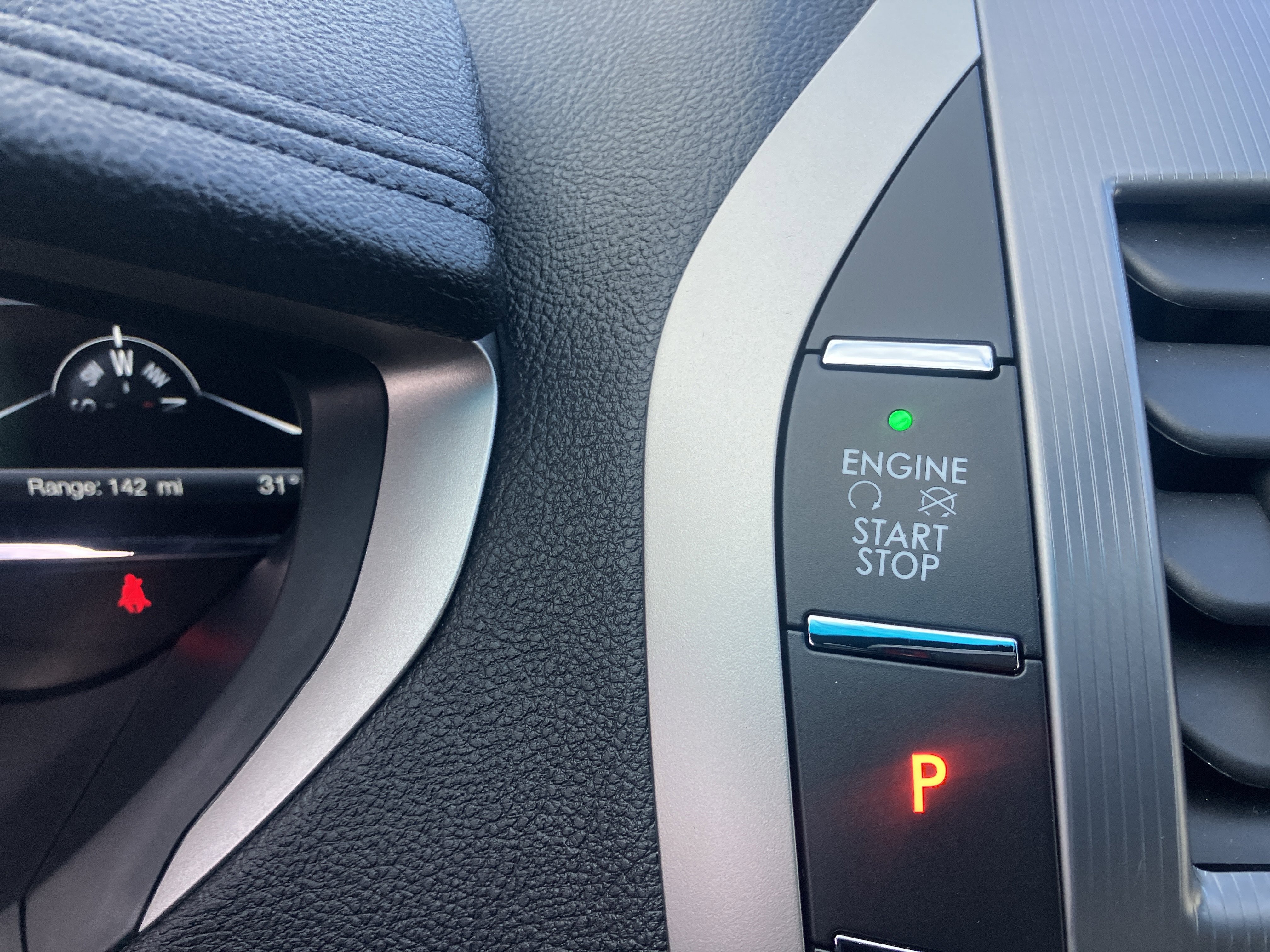 Used 2020 Lincoln MKZ Reserve image 28