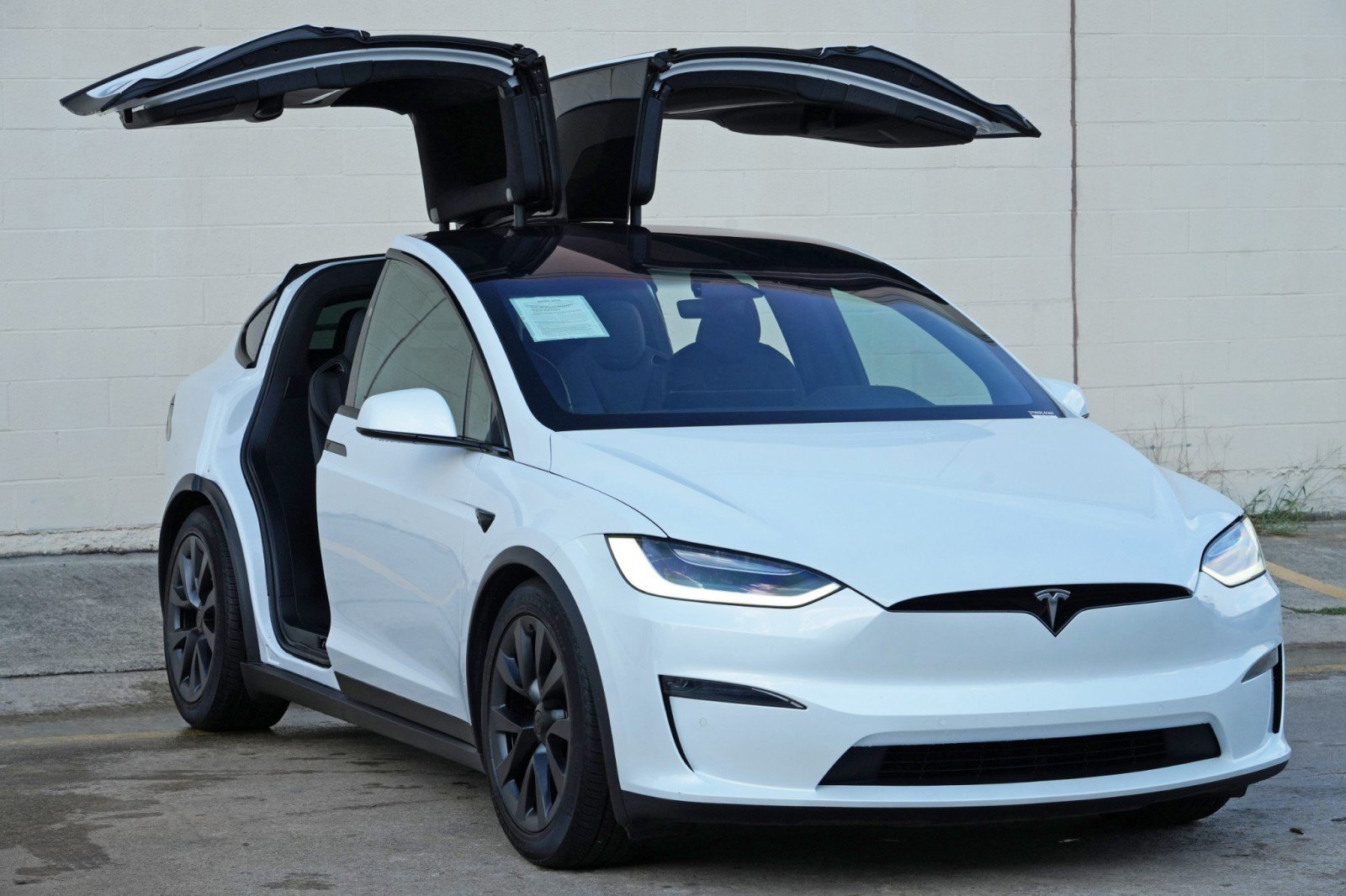 Used 2023 Tesla Model X AWD/4WD image 56