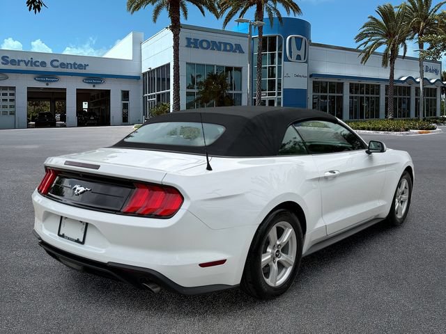 Used 2019 Ford Mustang Convertible RWD image 8
