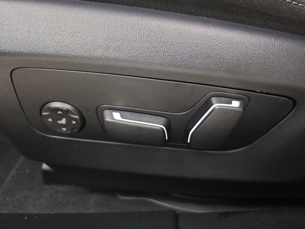 Certified 2024 BMW 530i xDrive w/ M Sport Package image 13