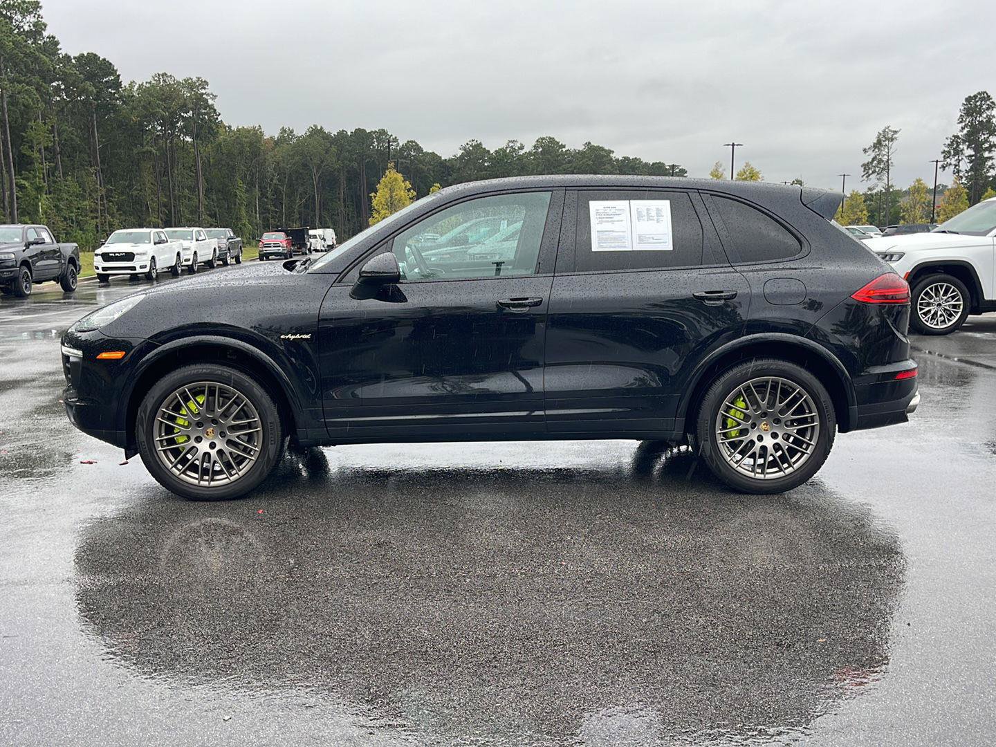 Used 2018 Porsche Cayenne S Platinum AWD/4WD image 5