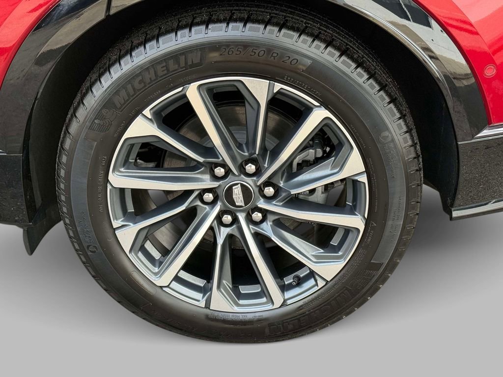 Used 2024 Cadillac Lyriq Sport image 13