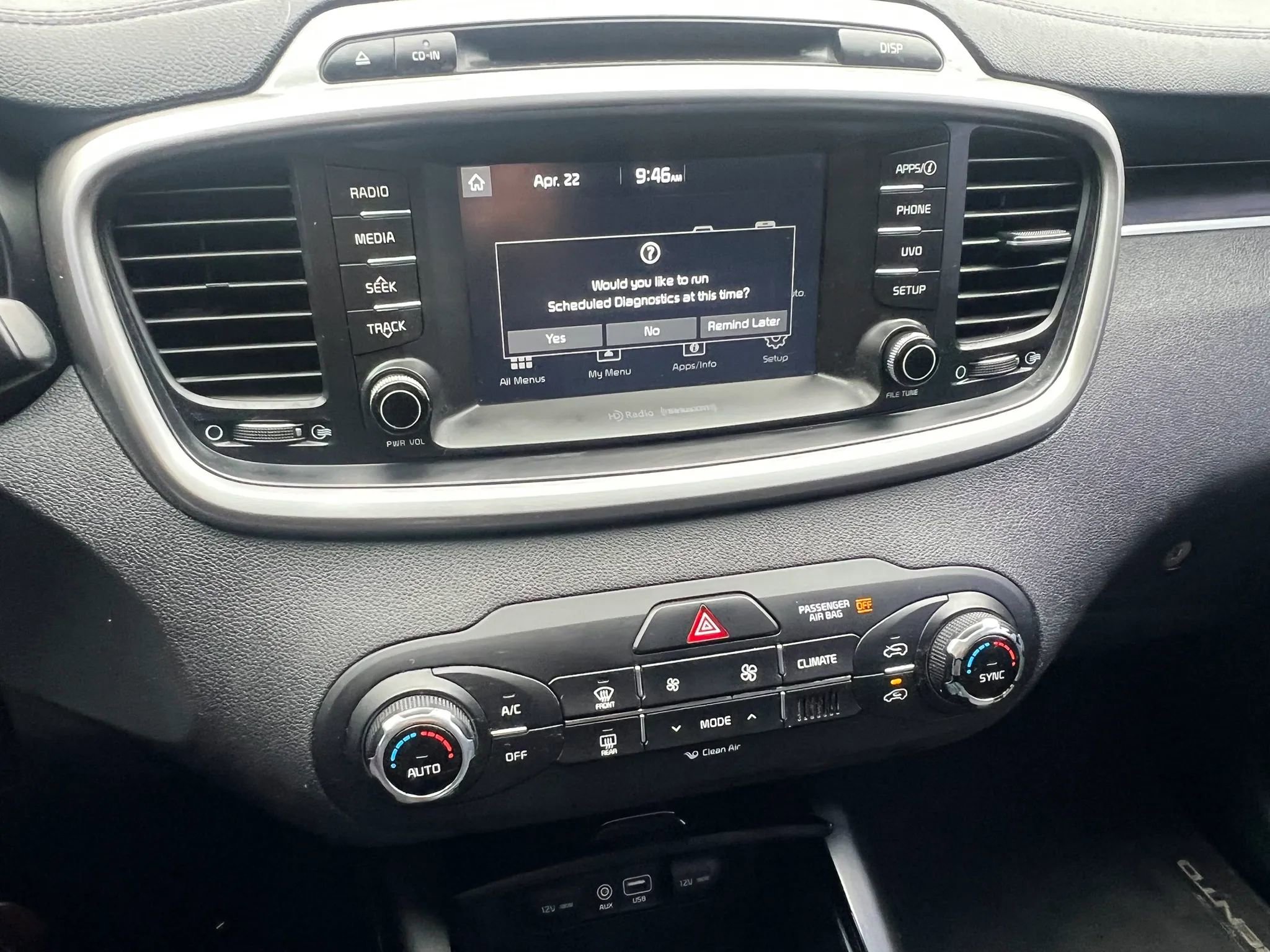 Used 2018 Kia Sorento LX image 23