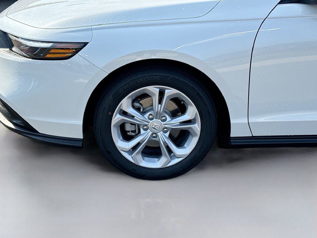 New 2026 Honda Accord LX image 31