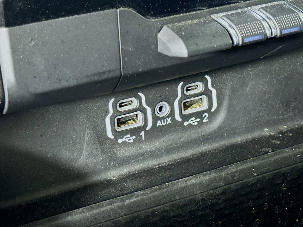 Used 2023 RAM 1500 Big Horn image 30