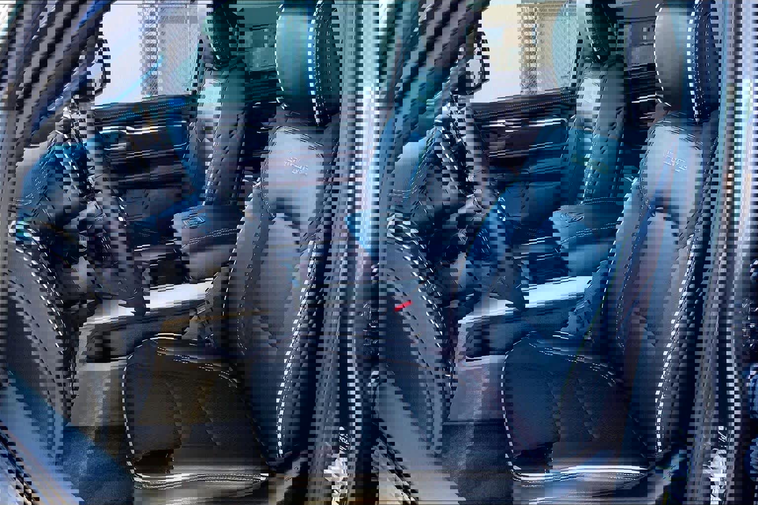 Used 2025 RAM 1500 Laramie w/ Night Edition image 7