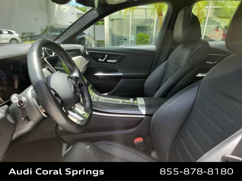 Used 2025 Mercedes-Benz GLC 43 AMG 4MATIC image 19