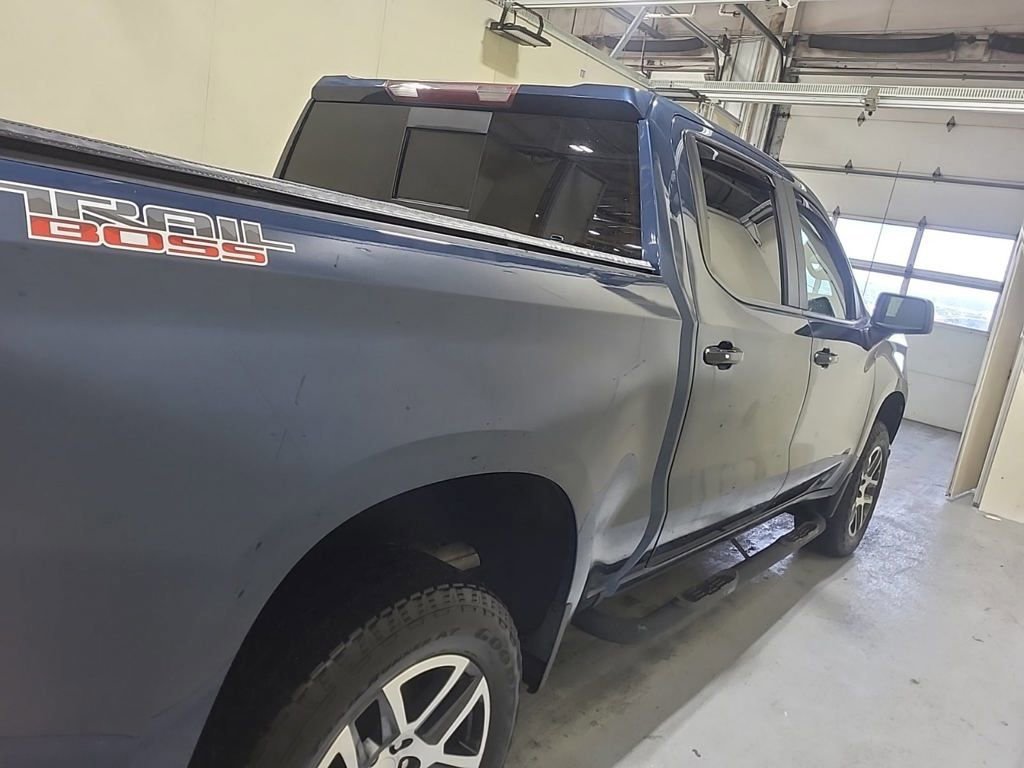 Used 2019 Chevrolet Silverado 1500 LT Trail Boss image 4