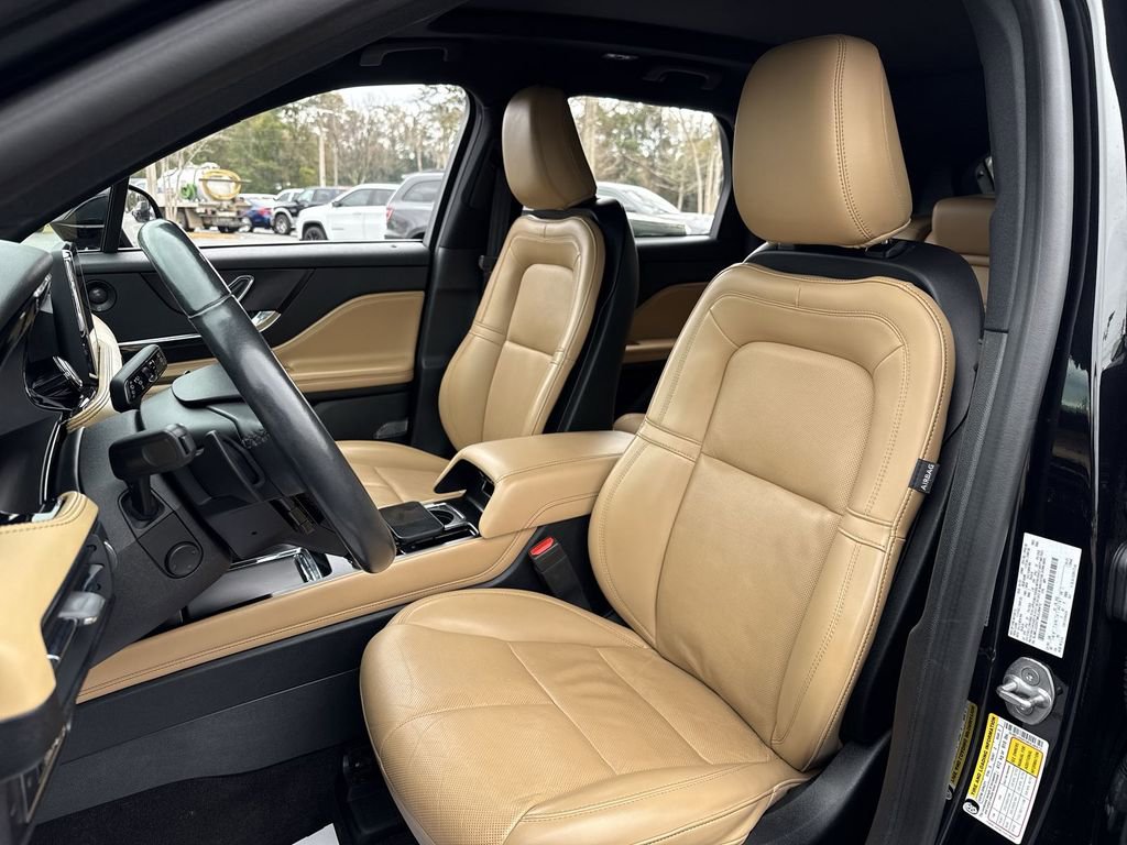 Used 2021 Lincoln Corsair Reserve w/ Sport Package image 11