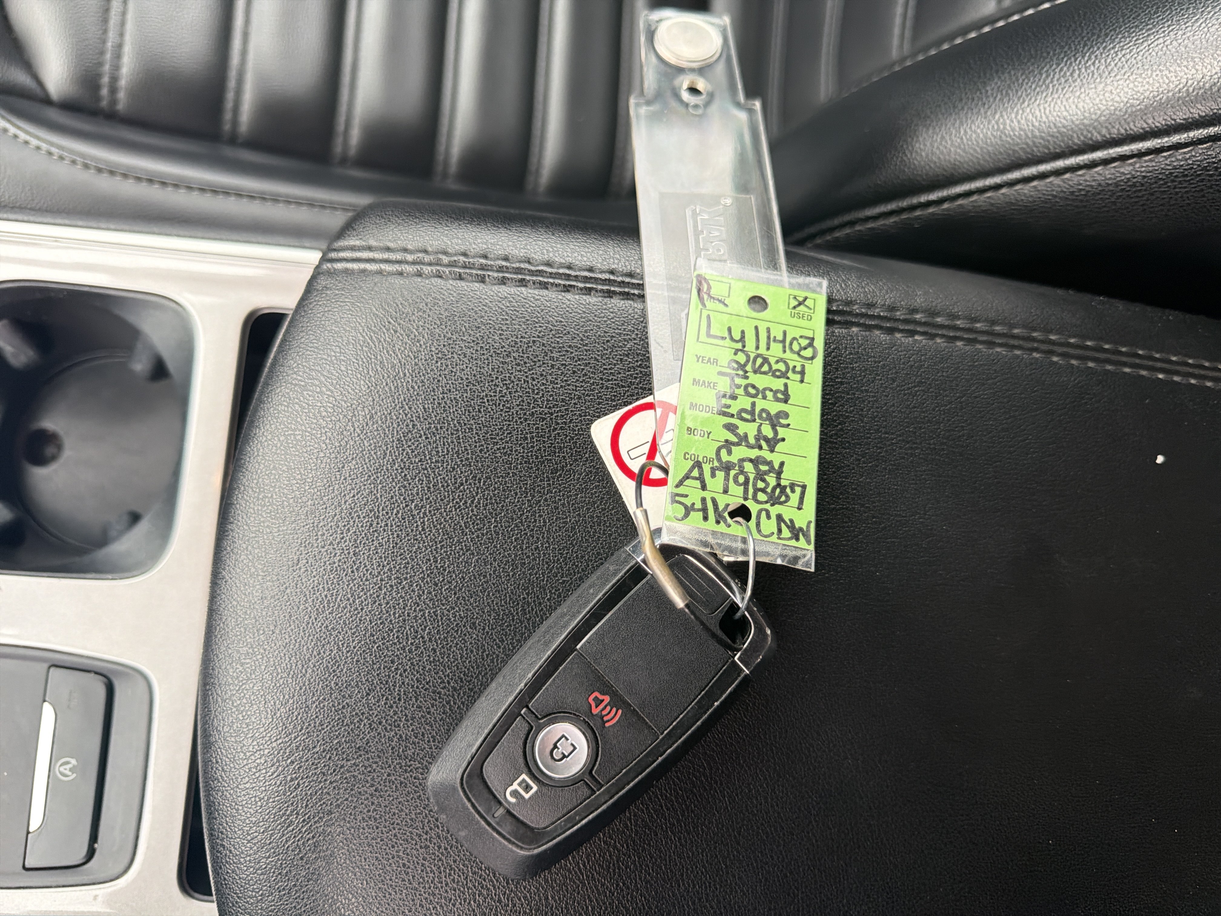 Used 2024 Ford Edge SEL AWD/4WD image 31