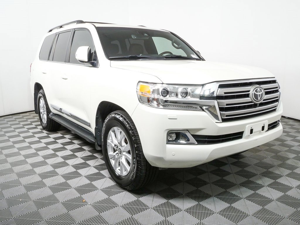 Used 2021 Toyota Land Cruiser image 25