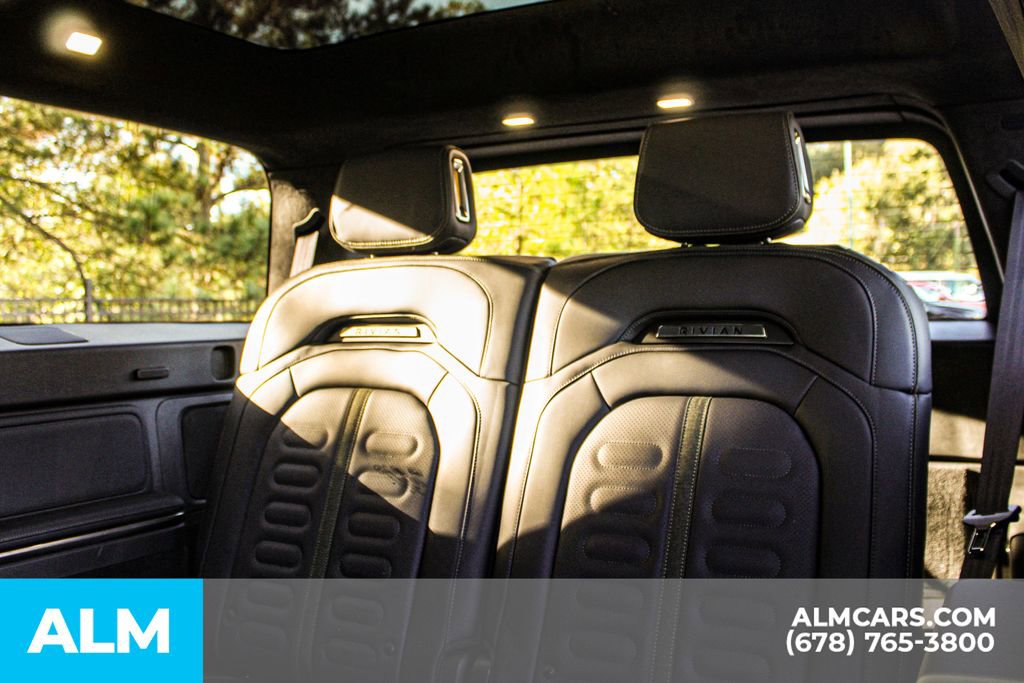 Used 2024 Rivian R1S Adventure image 18