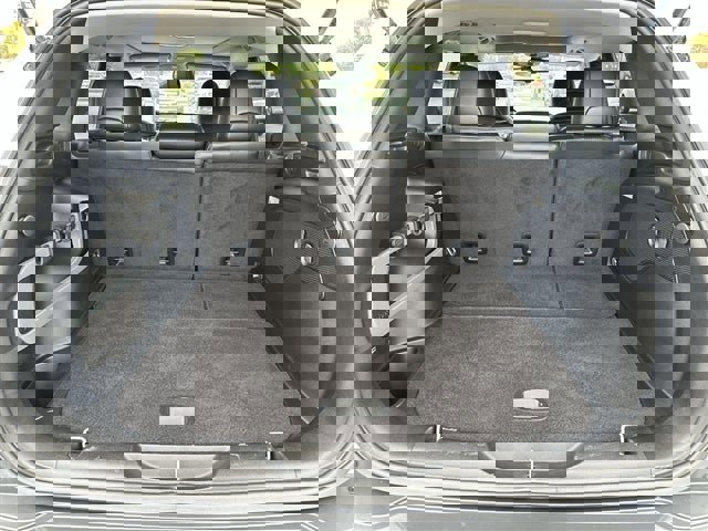 Used 2016 Jeep Cherokee Limited image 23