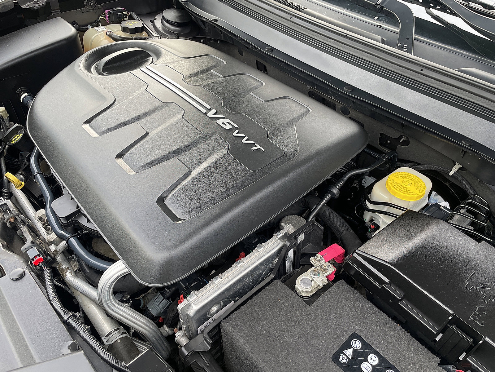 Used 2017 Jeep Cherokee Limited image 26