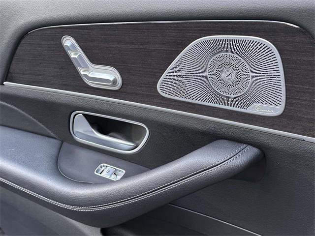 Used 2023 Mercedes-Benz GLS 450 4MATIC image 19
