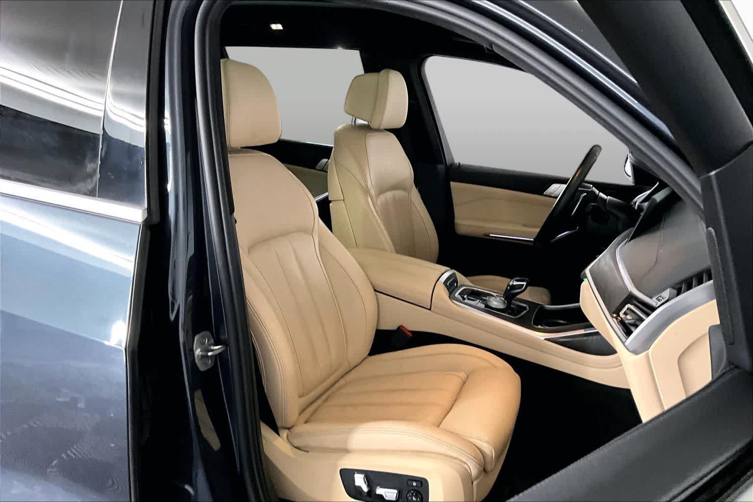 Used 2022 BMW X7 xDrive40i w/ Executive Package AWD/4WD image 8