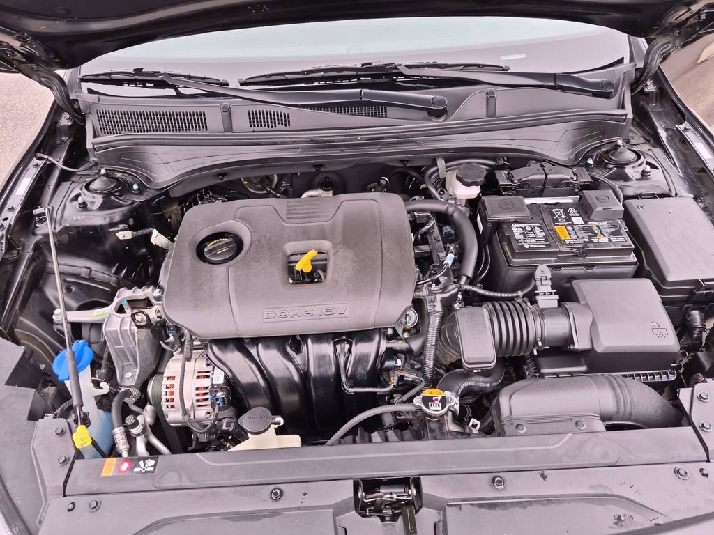 Used 2023 Kia Forte GT-Line w/ GT-Line Premium Package FWD image 15