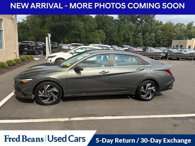 Used 2024 Hyundai Elantra SEL w/ Convenience Package FWD image 6