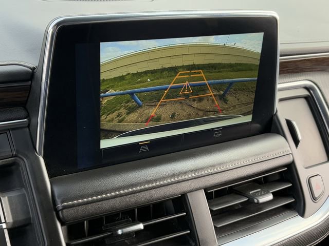 Used 2023 Chevrolet Suburban Premier AWD/4WD image 19