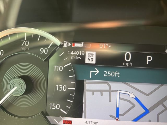 Used 2021 Land Rover Range Rover Evoque S image 4