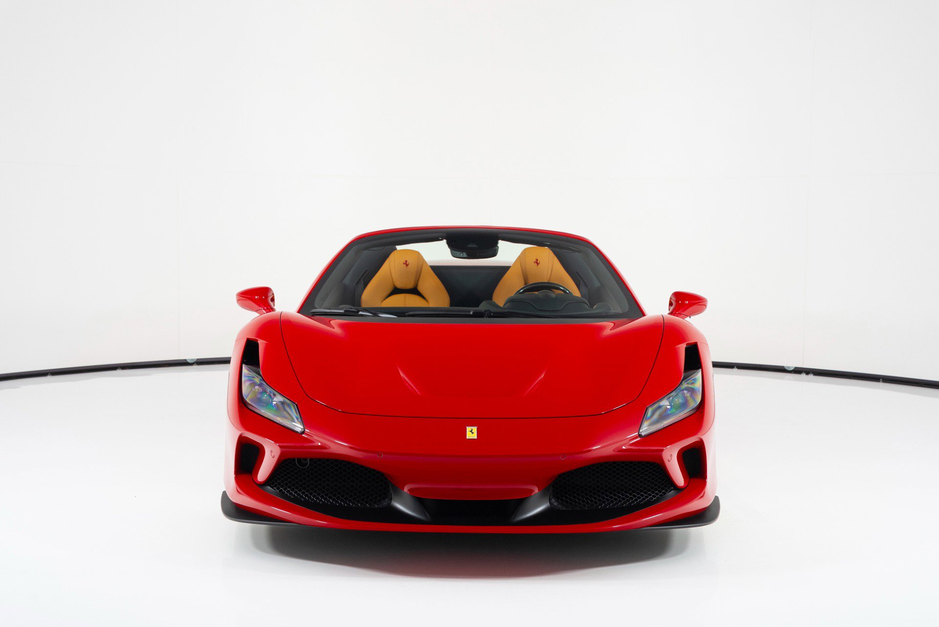 Used 2021 Ferrari F8 Tributo image 10
