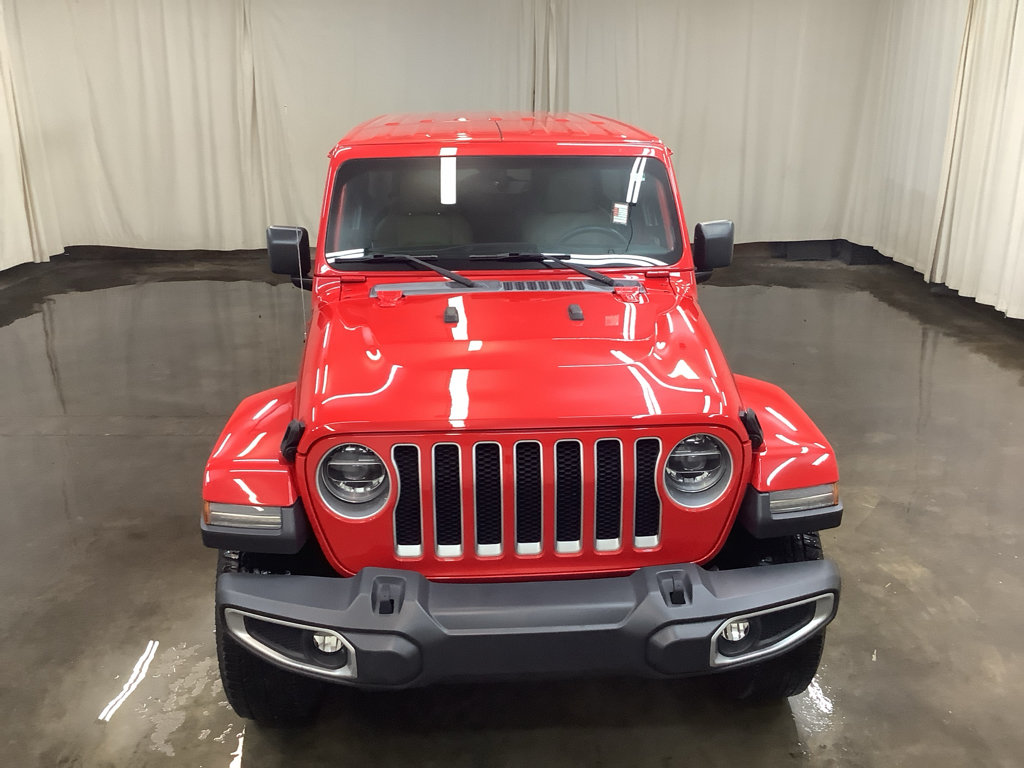 Used 2018 Jeep Wrangler Unlimited Sahara AWD/4WD image 2