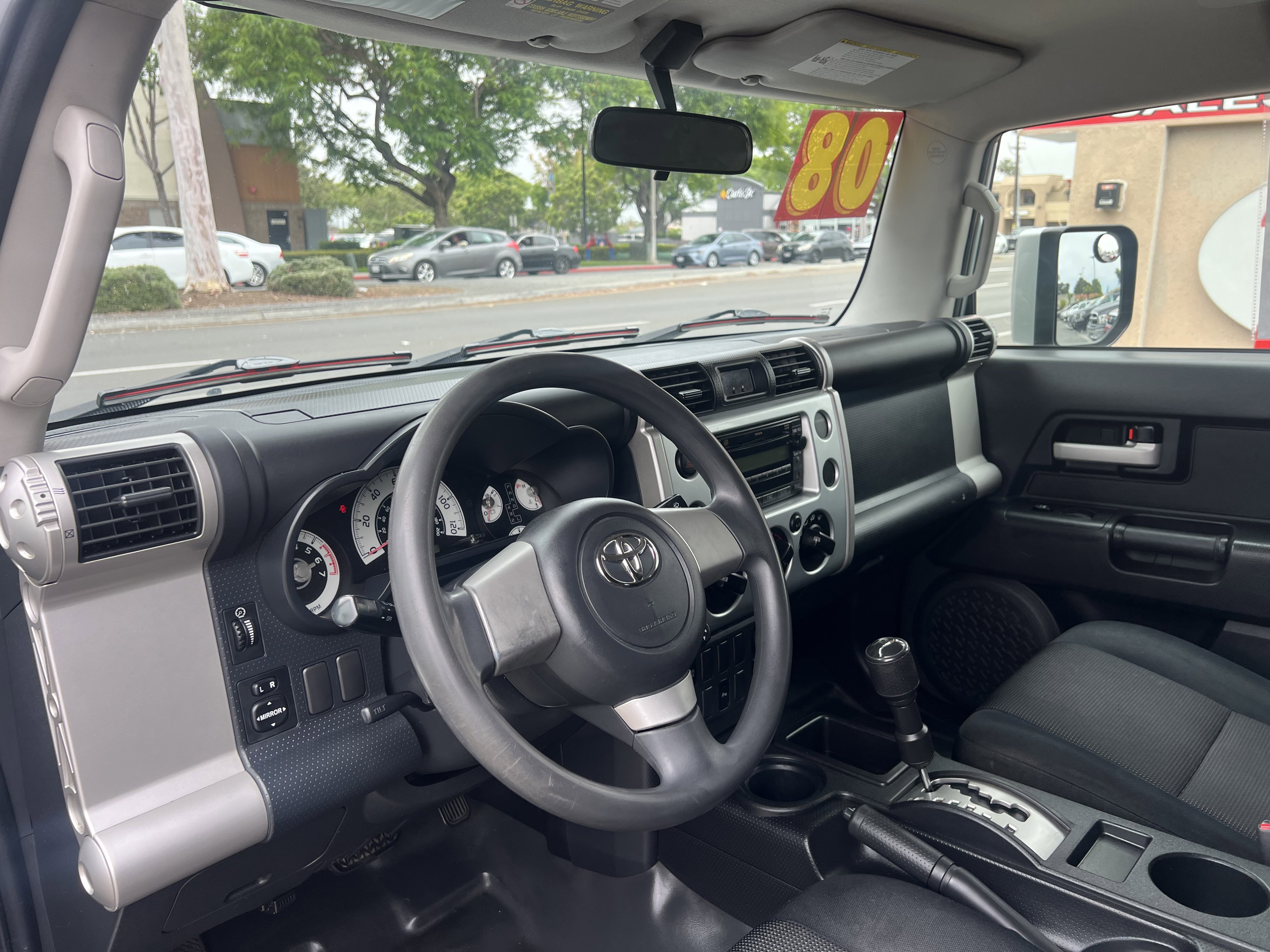 Used 2008 Toyota FJ Cruiser 2WD image 12