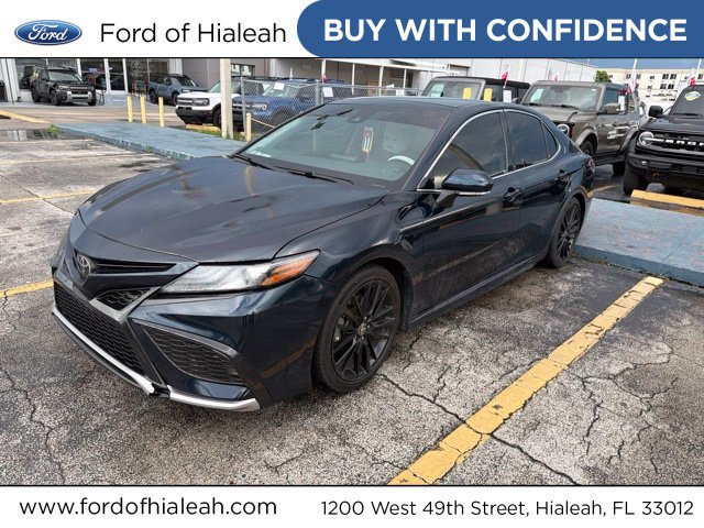 Used 2021 Toyota Camry XSE FWD image 1