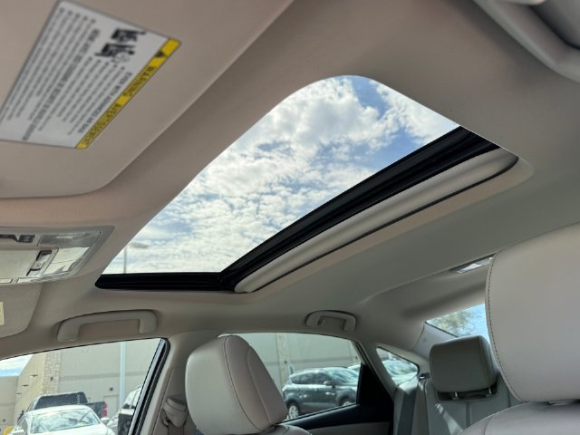 Used 2015 Toyota Avalon XLE Premium FWD image 27