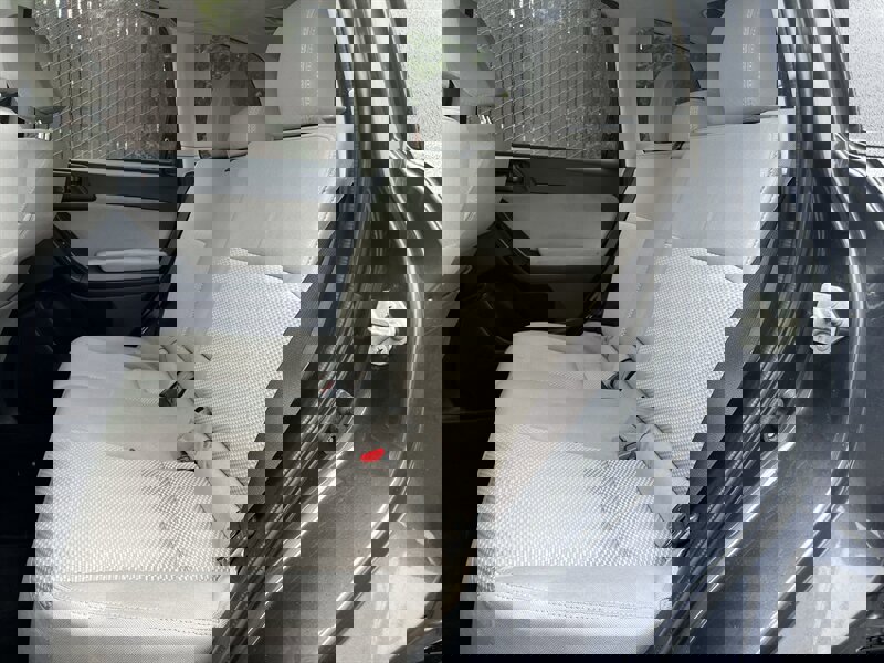 Used 2014 Subaru Forester 2.5i Premium w/ All-Weather Package image 10